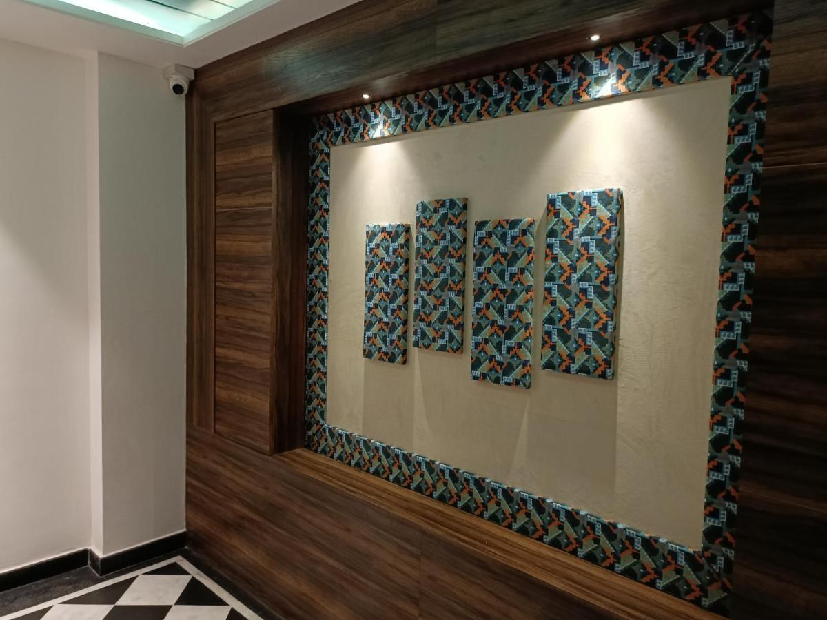 Hotel Vrinda Inn Udaipur Bagian luar foto